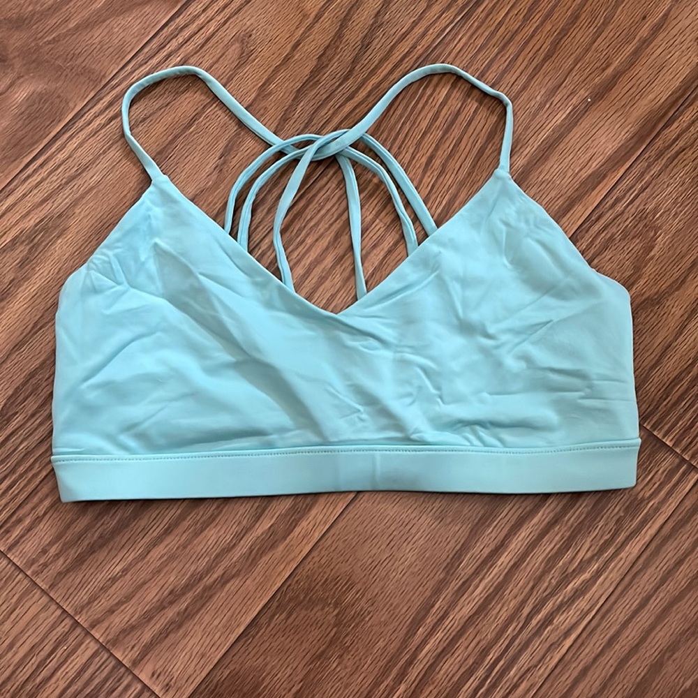Light blue shorts bra